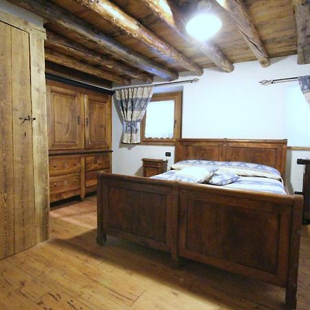 Apartmán Vecchio Fienile Aosta Exteriér fotografie