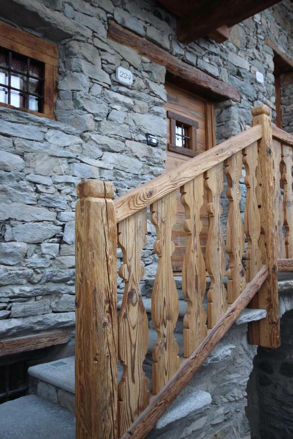Apartmán Vecchio Fienile Aosta Exteriér fotografie