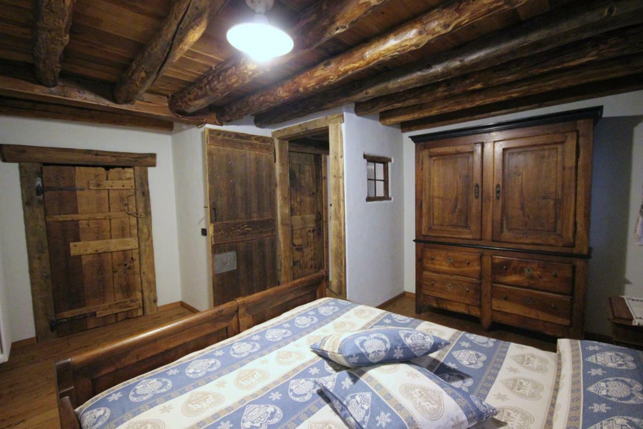 Apartmán Vecchio Fienile Aosta Exteriér fotografie